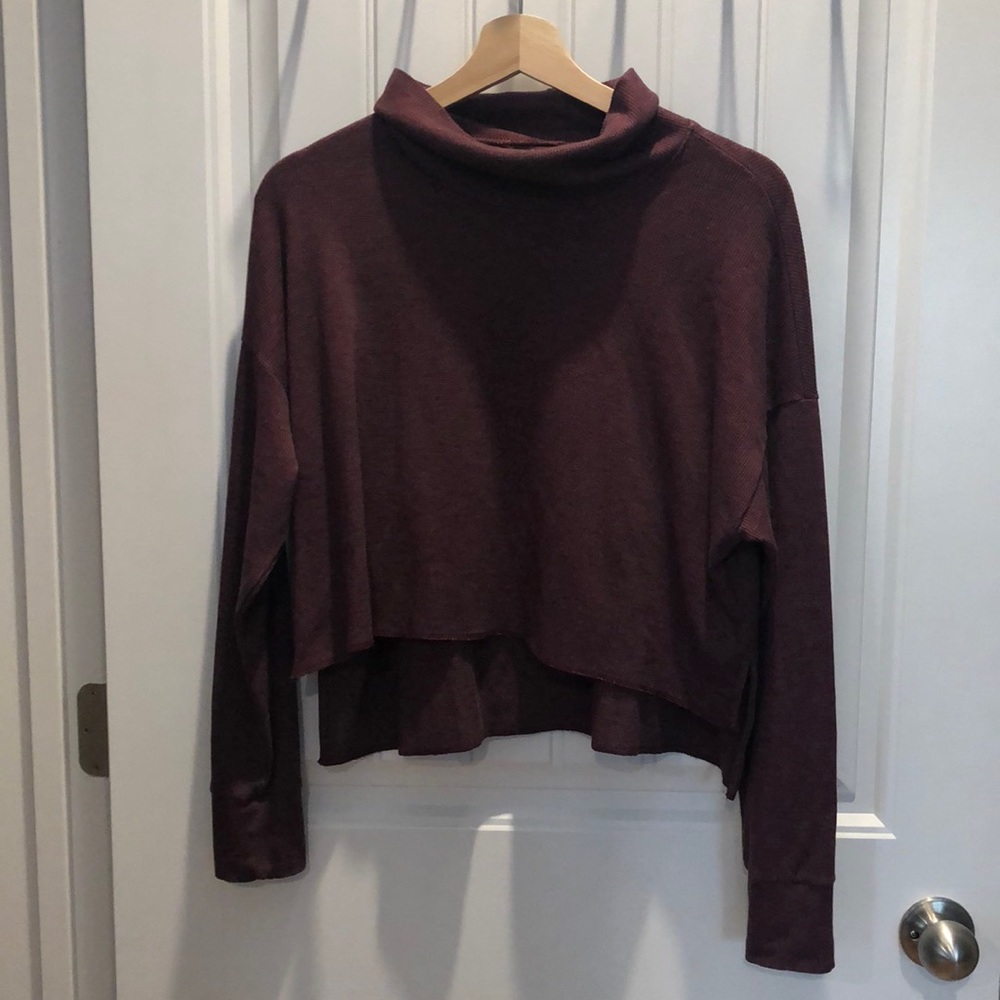 Maroon American Eagle Cropped Turtleneck Sweater